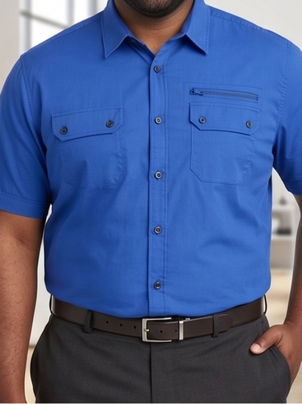 Kenneth Cole Short-Sleeve Cotton Button-Down Shirt in Bright Blue (97%Cotton)